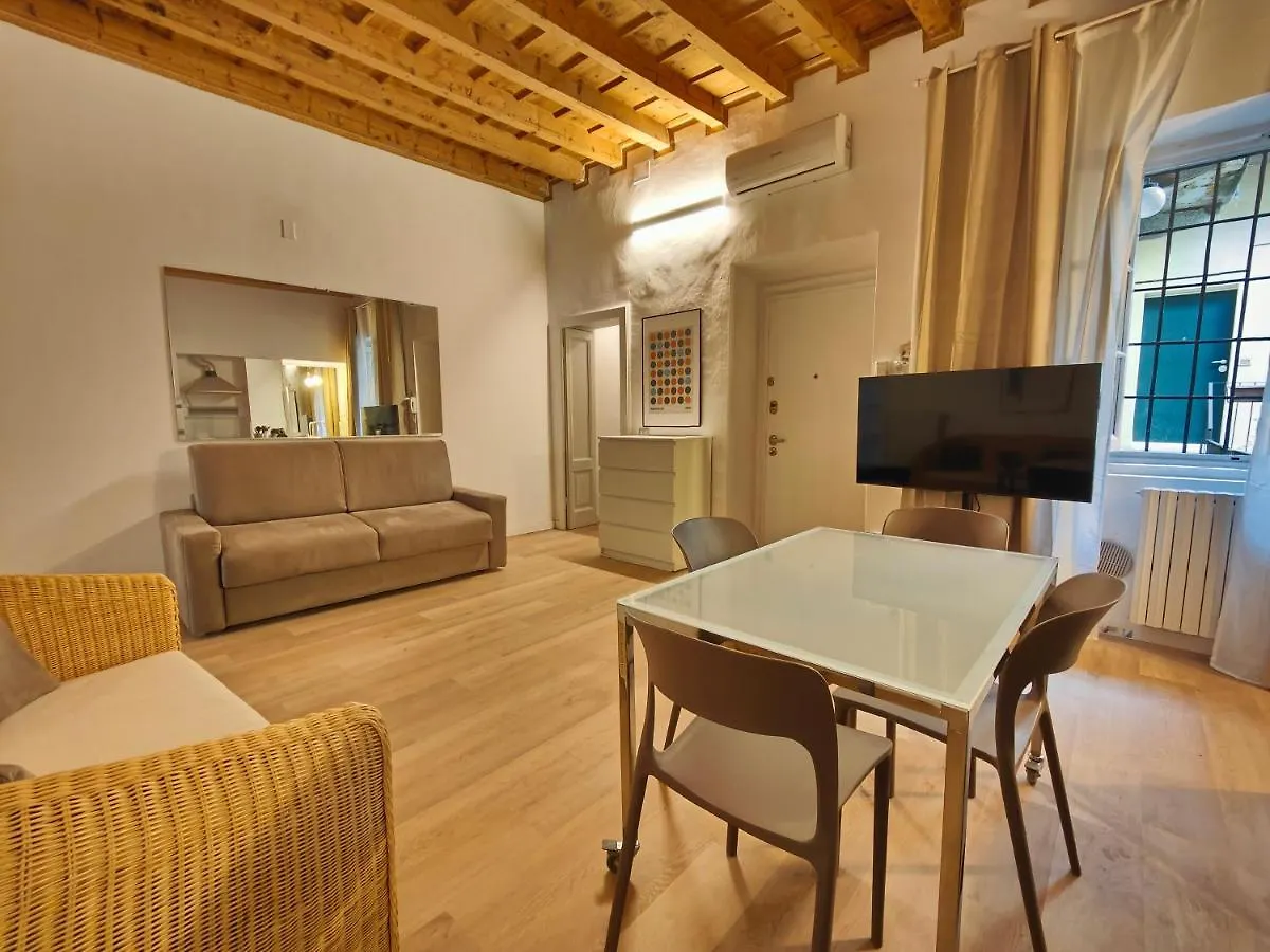 Crocetta Charme Apartment Milán